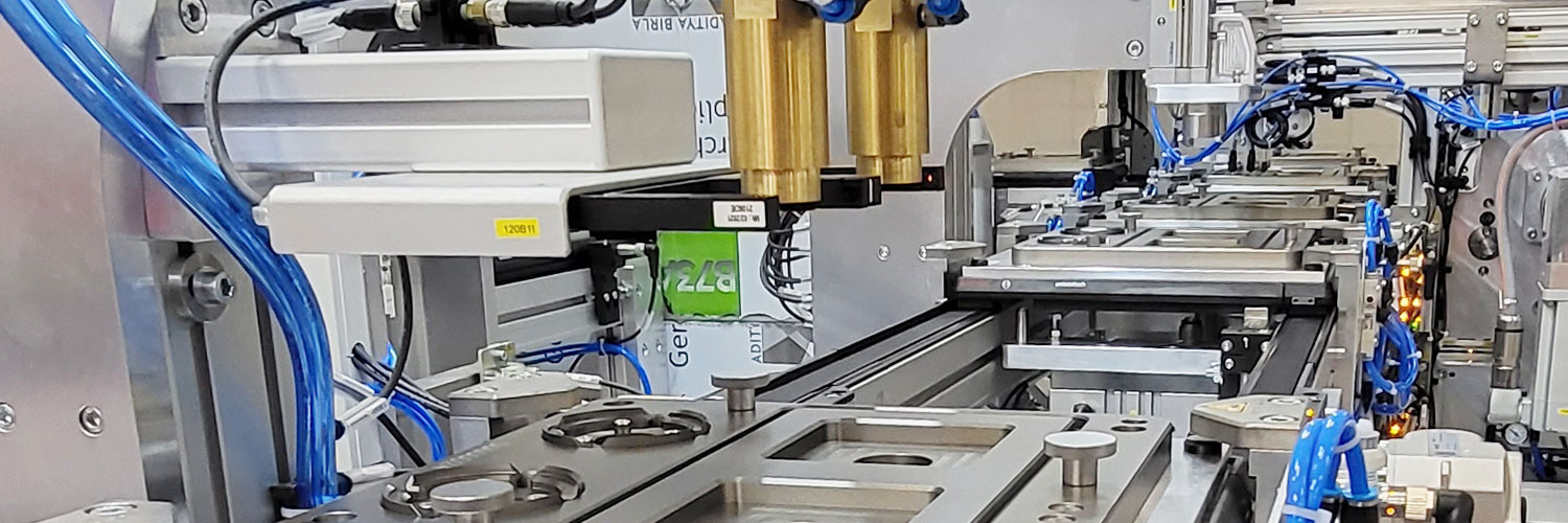 Zwerrenz Automatisierungstechnik Automationsanlagen Montageanlagen Prüfanlagen Rundtaktautomaten Handarbeitsplätze Roboterzellen Musterbau Vorrichtungsbau Liniensysteme Transfersysteme